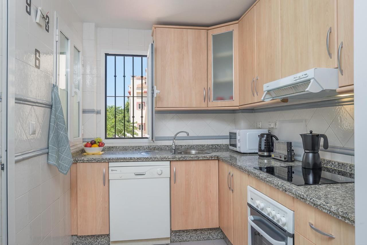 Sea Blue Apartment - Frente Al Mar Benalmádena Kültér fotó
