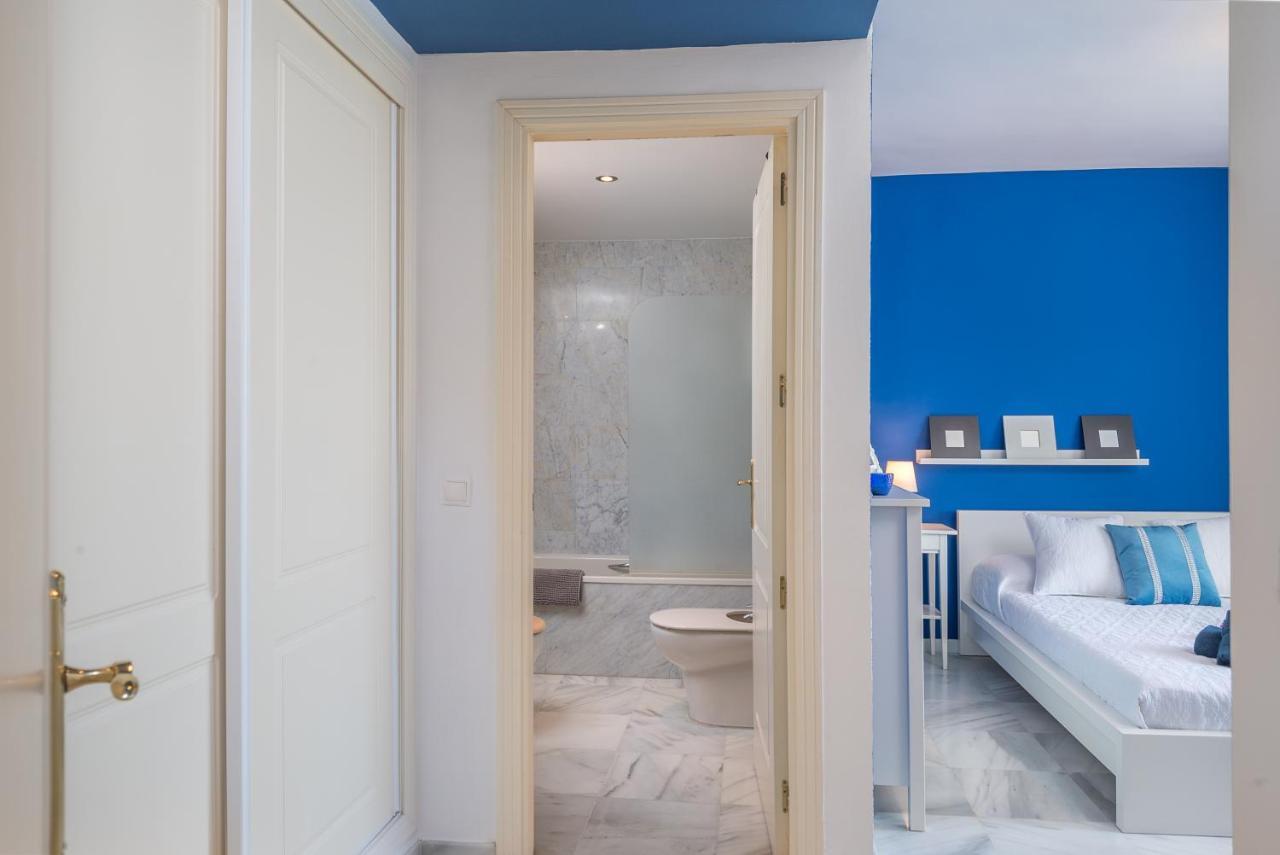 Sea Blue Apartment - Frente Al Mar Benalmádena Kültér fotó