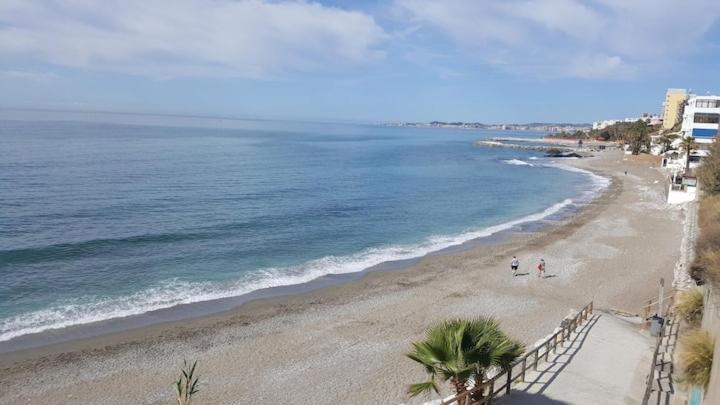 Sea Blue Apartment - Frente Al Mar Benalmádena Kültér fotó